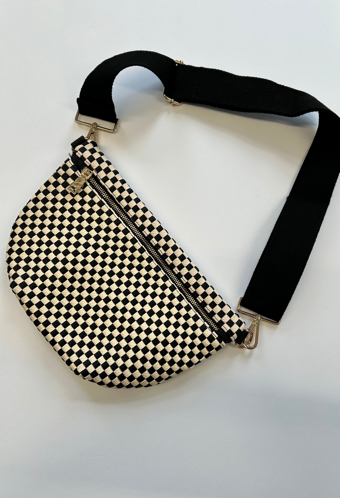 Checkered Woven Bum Bag