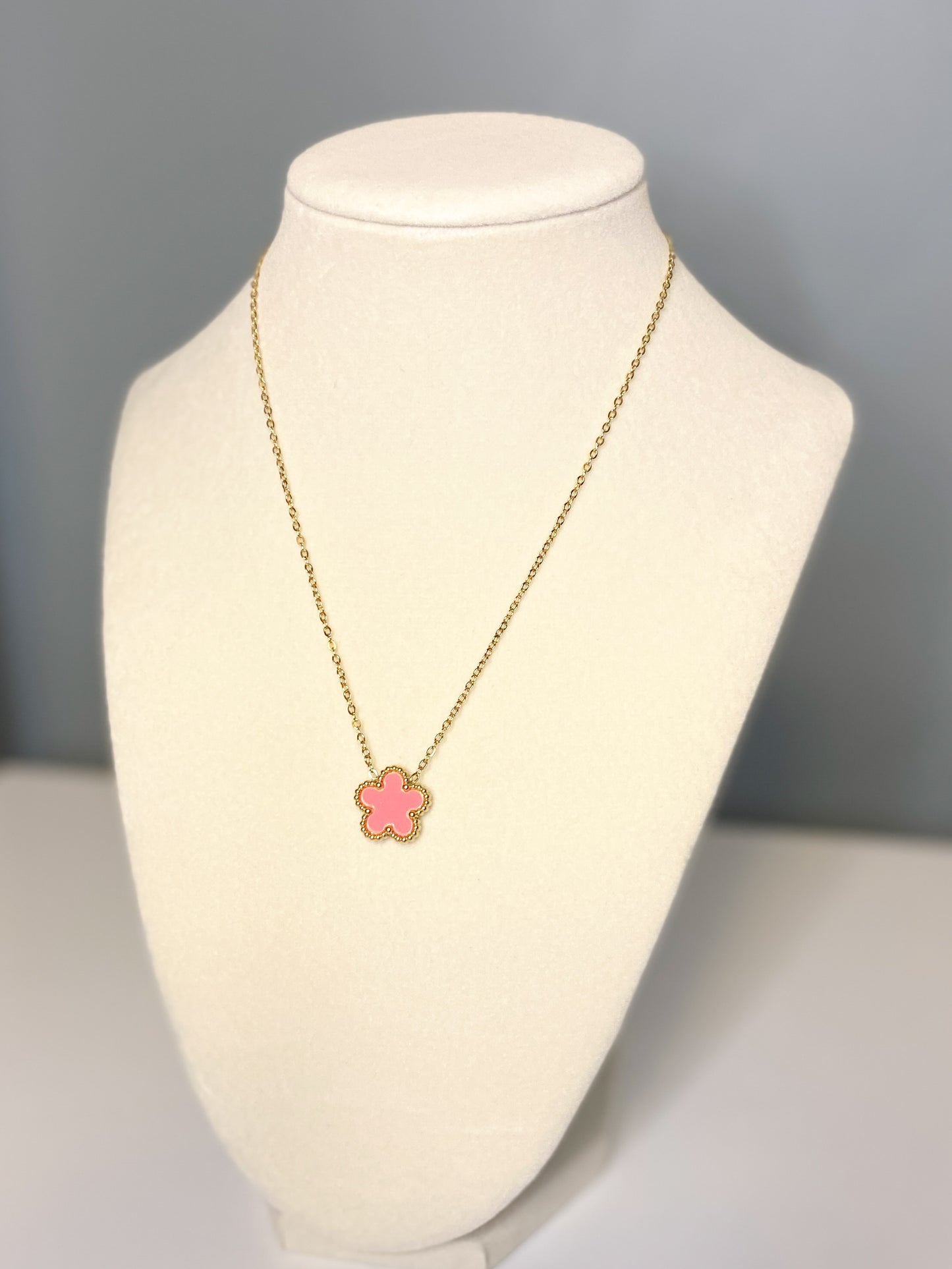 Fiona Five Leaf Clover Pendant Necklace