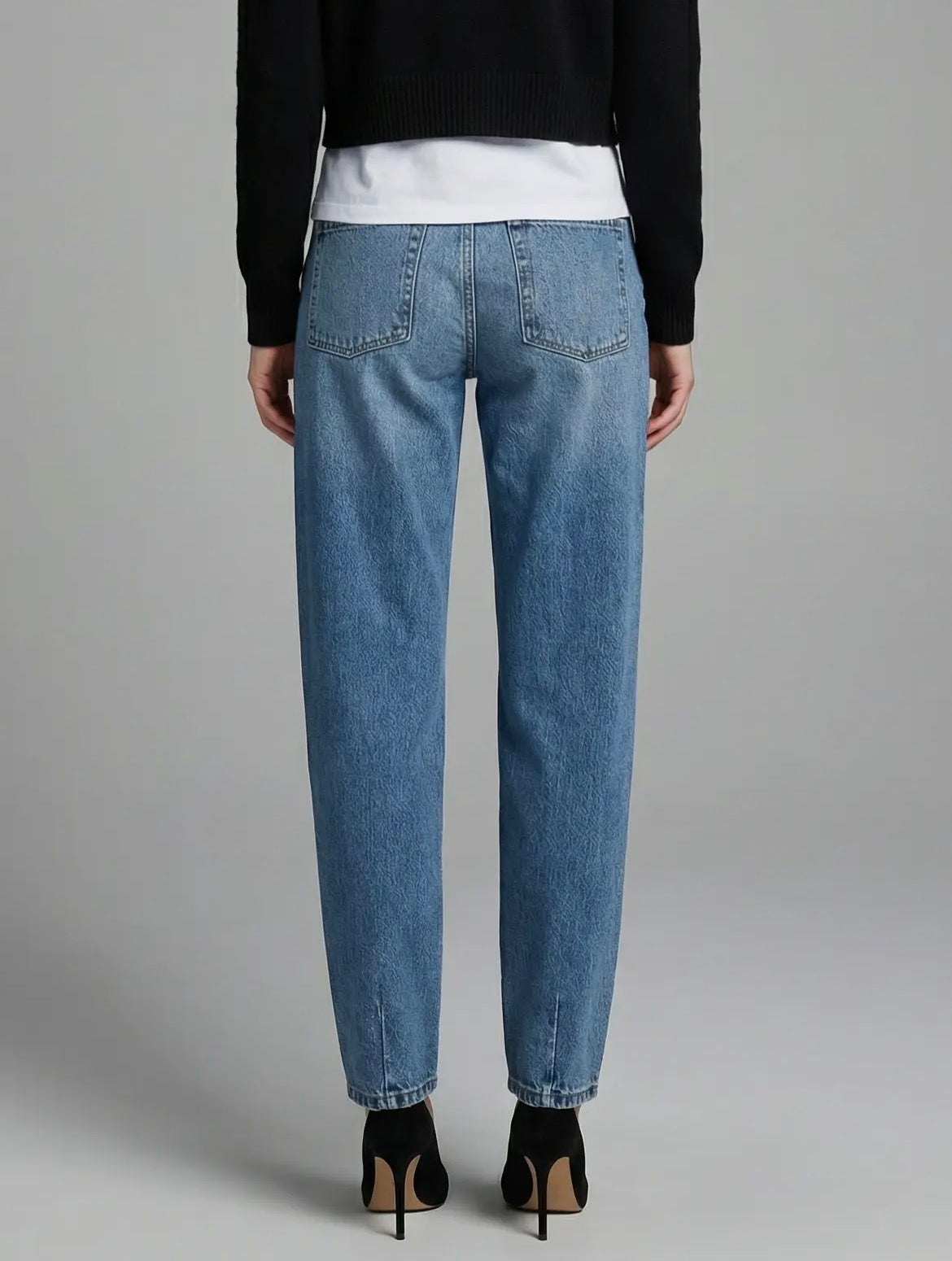 Mid Rise Tapered Wide Jeans