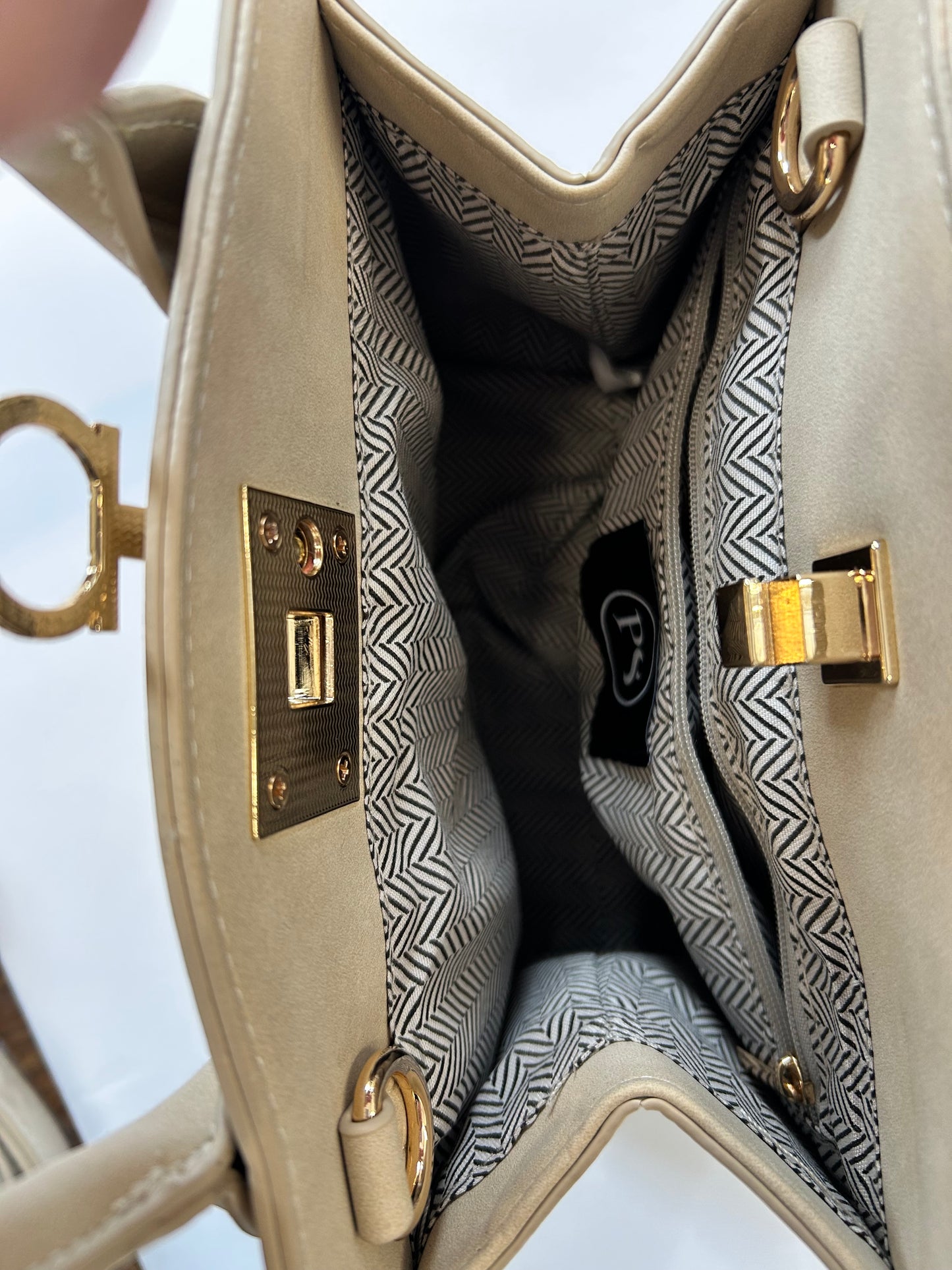 Oat Link Lock Tote