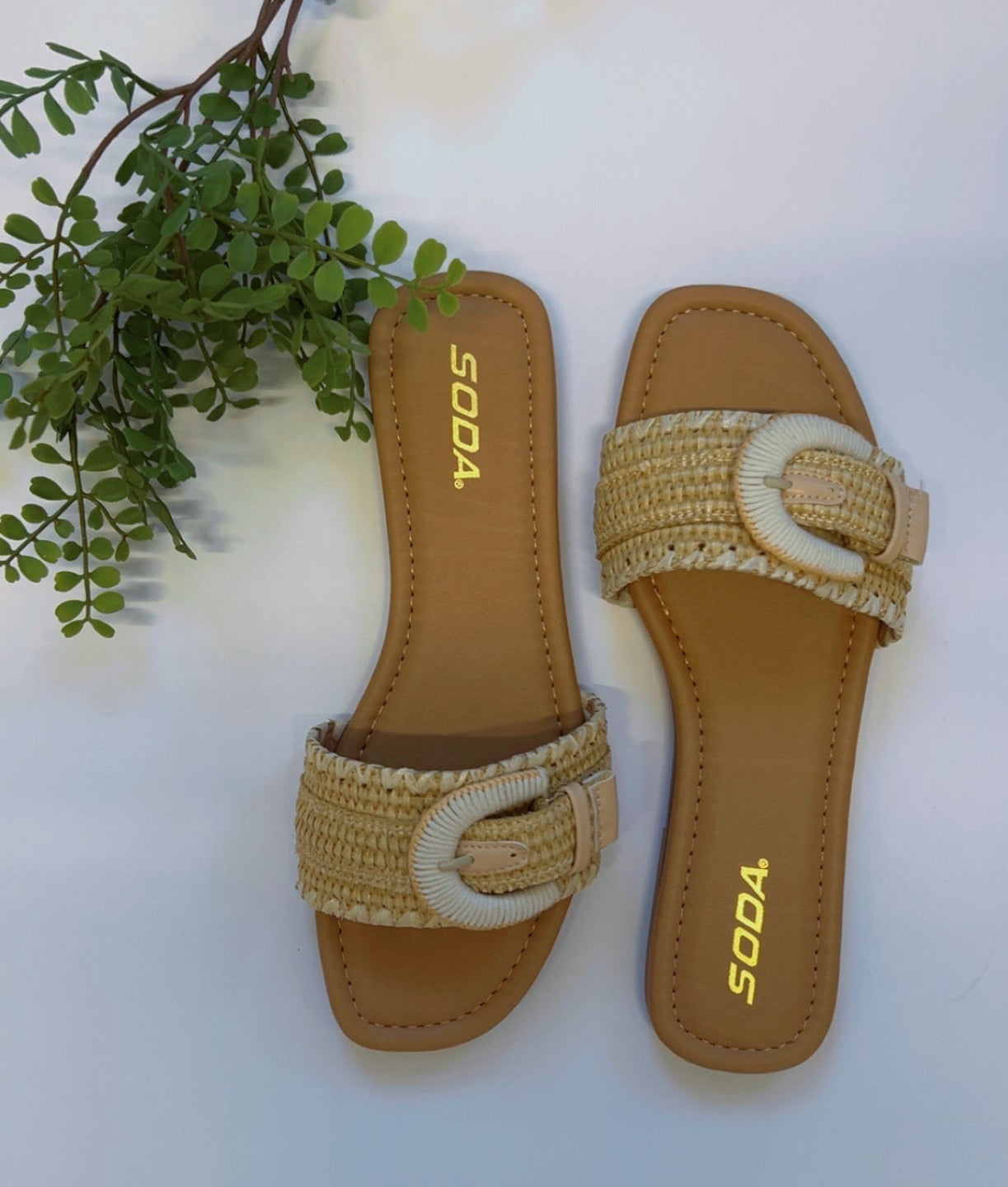 Raffia Braided Buckle Strap Slide